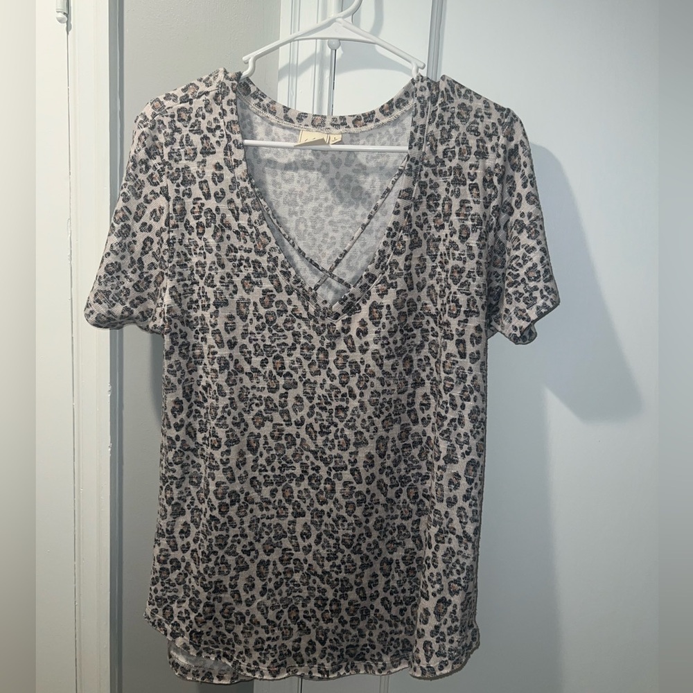 Buckle Cheetah Top